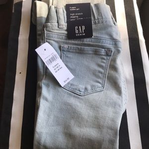 Gap Light Wash Heart Jeggings